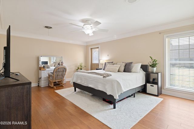 204 Smith Reed Road, Lafayette, LA 70507