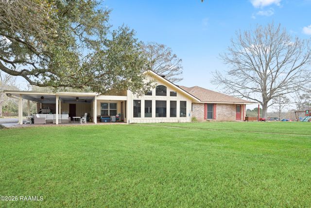 204 Smith Reed Road, Lafayette, LA 70507