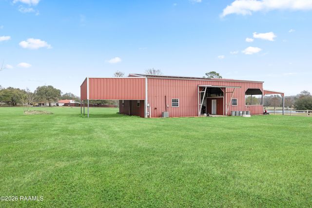 204 Smith Reed Road, Lafayette, LA 70507