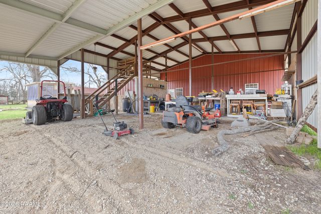 204 Smith Reed Road, Lafayette, LA 70507