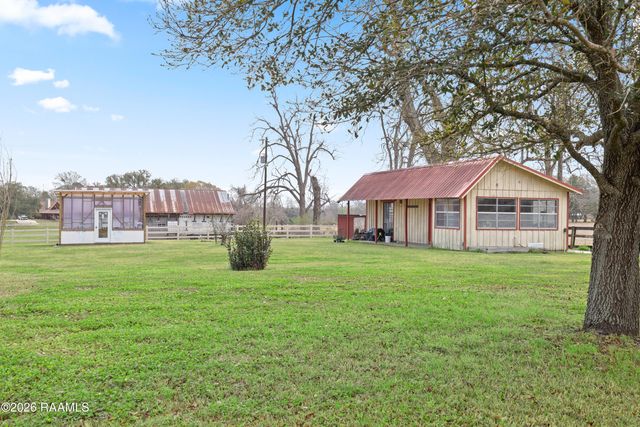 204 Smith Reed Road, Lafayette, LA 70507