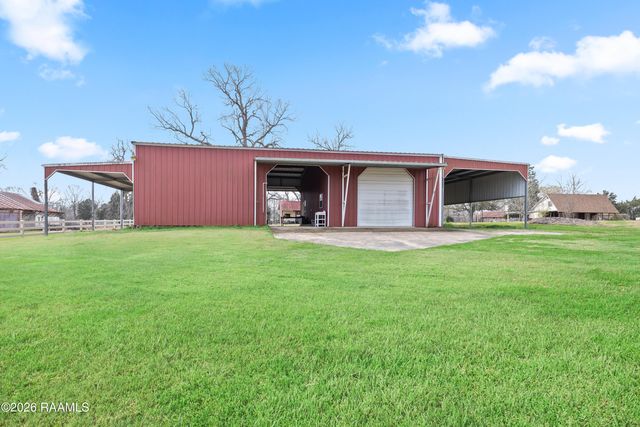 204 Smith Reed Road, Lafayette, LA 70507