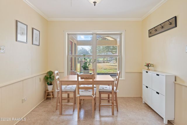 204 Smith Reed Road, Lafayette, LA 70507