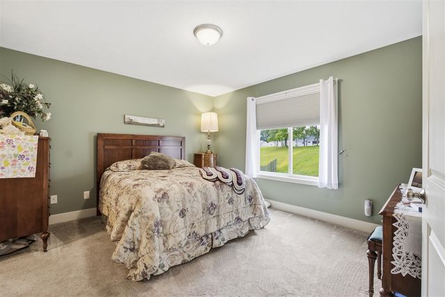 5393 Rischow Drive, Wyoming, MI 49509