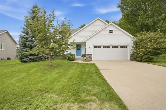 5393 Rischow Drive, Wyoming, MI 49509