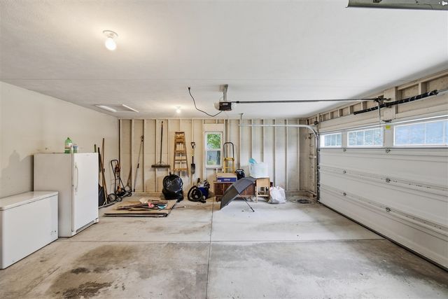 5393 Rischow Drive, Wyoming, MI 49509