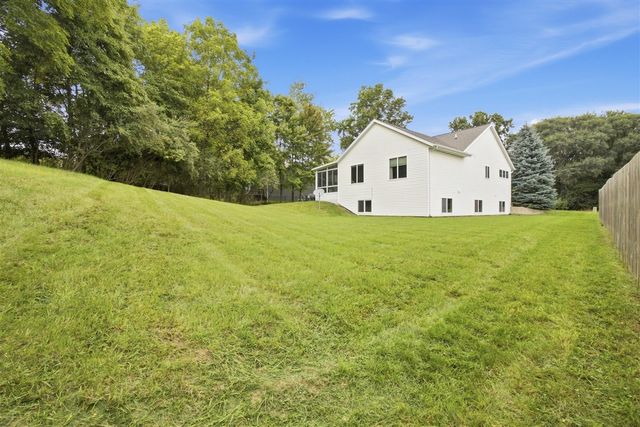 5393 Rischow Drive, Wyoming, MI 49509