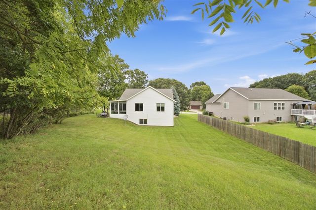 5393 Rischow Drive, Wyoming, MI 49509