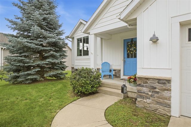 5393 Rischow Drive, Wyoming, MI 49509