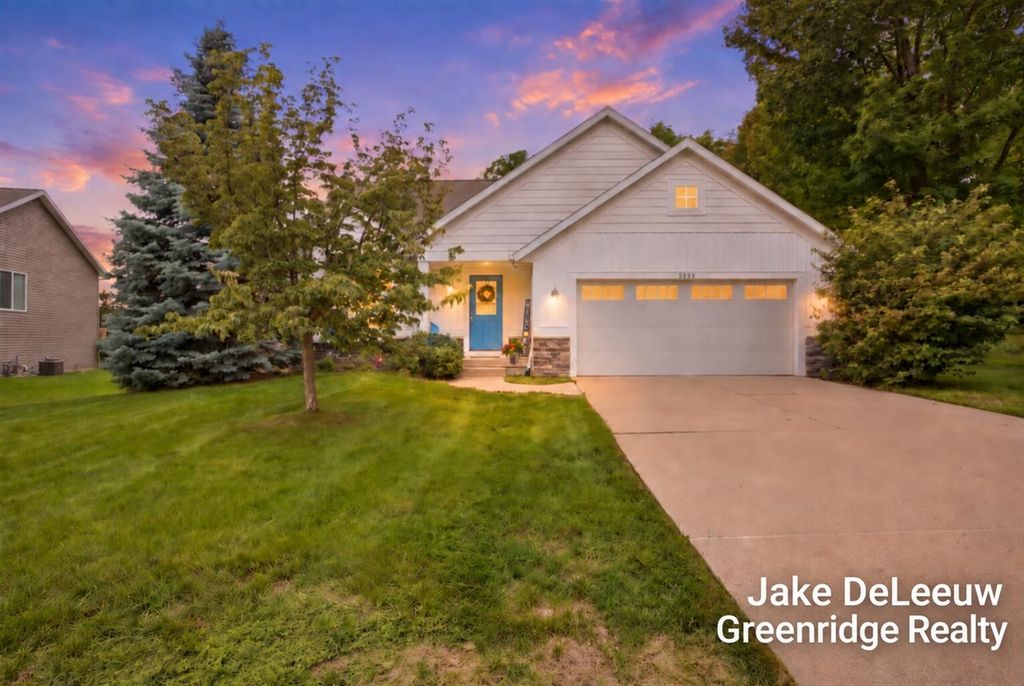 5393 Rischow Drive, Wyoming, MI 49509