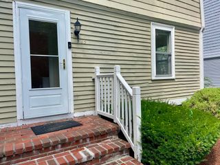 23 Lexington St. 23, Weston, MA 02493