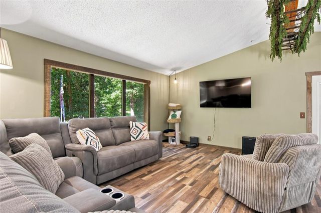 351 Pavelski Road, Eau Claire, WI 54703