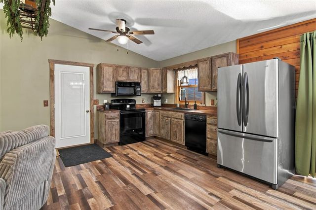 351 Pavelski Road, Eau Claire, WI 54703