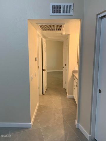3014 W Runion Drive, Phoenix, AZ 85027