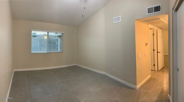 3014 W Runion Drive, Phoenix, AZ 85027
