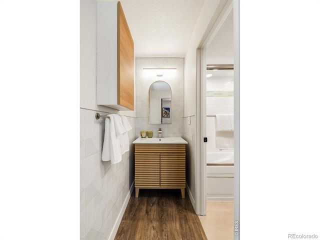 2 Adams Street 207, Denver, CO 80206