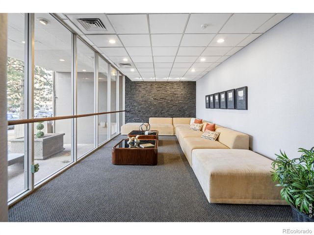 2 Adams Street 207, Denver, CO 80206