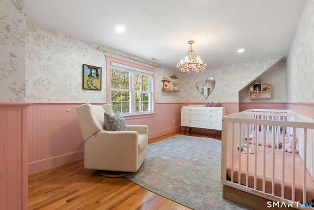 9 Maplewood Road, Ridgefield, CT 06877