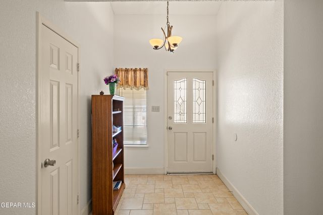 4316 LOMA DE LUNA Drive, El Paso, TX 79934