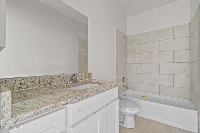 556 Paseo Dulce Avenue, Horizon City, TX 79928