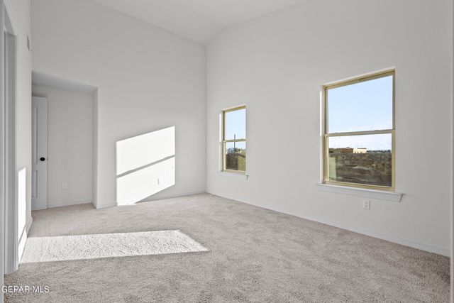 556 Paseo Dulce Avenue, Horizon City, TX 79928
