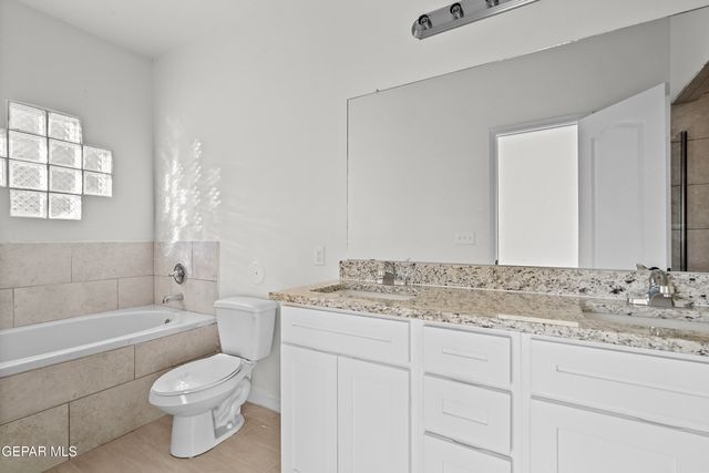 556 Paseo Dulce Avenue, Horizon City, TX 79928