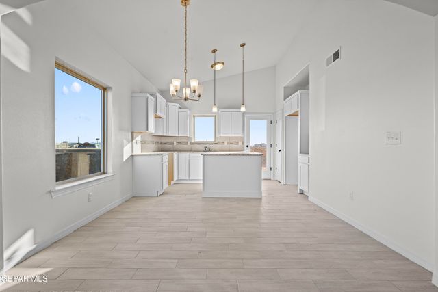 556 Paseo Dulce Avenue, Horizon City, TX 79928