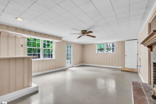 207 Butler Springs Road, Greenville, SC 29615