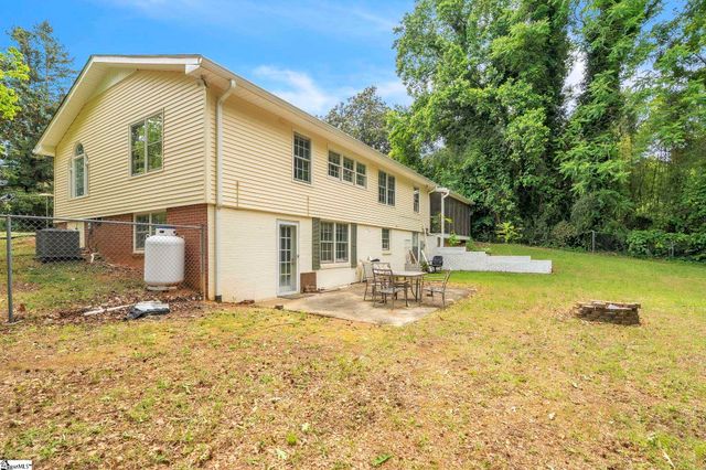 207 Butler Springs Road, Greenville, SC 29615