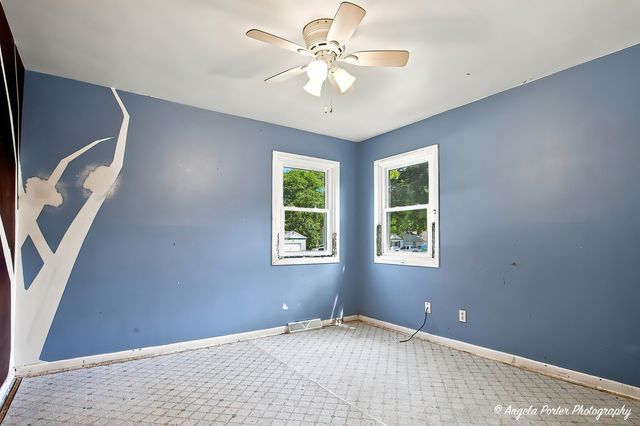 513 Rand Road, Mchenry, IL 60051