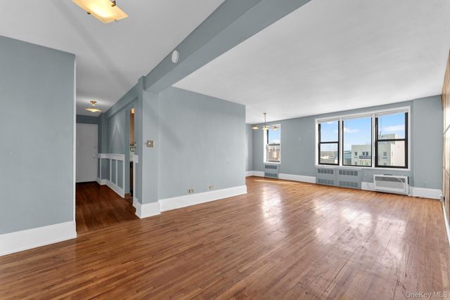 2015 Saint Paul Avenue 6I, Bronx, NY 10461