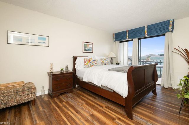 500 Pacific Ave Unit 209, Virginia Beach, VA 23451