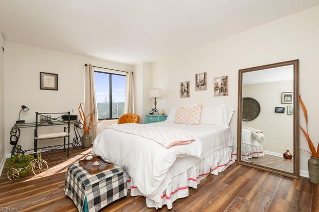 500 Pacific Ave Unit 209, Virginia Beach, VA 23451