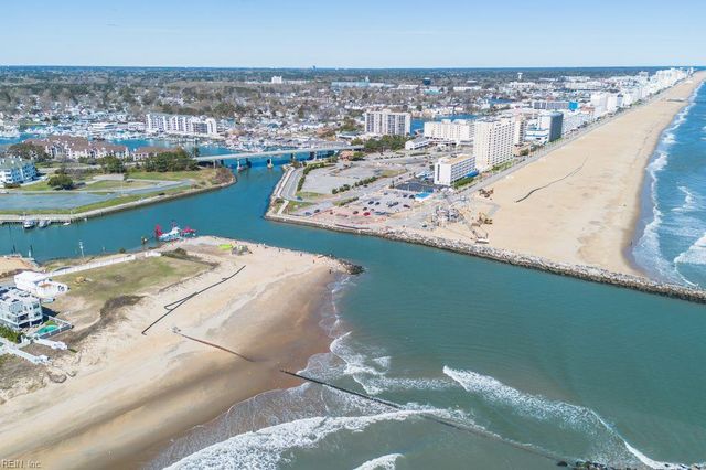 500 Pacific Ave Unit 209, Virginia Beach, VA 23451