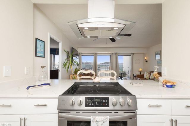 500 Pacific Ave Unit 209, Virginia Beach, VA 23451