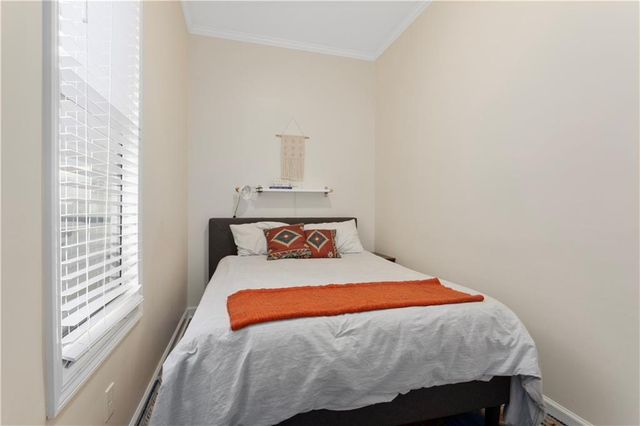 2322 Holly Street, Kansas City, MO 64108