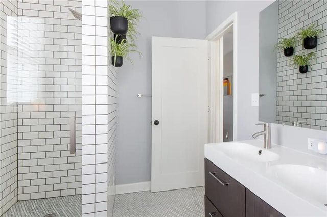 2322 Holly Street, Kansas City, MO 64108