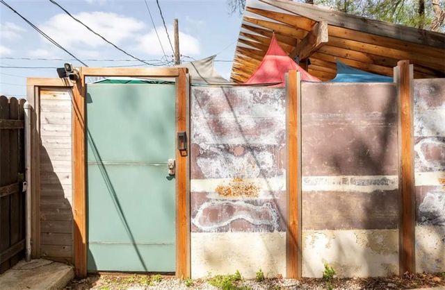 2322 Holly Street, Kansas City, MO 64108