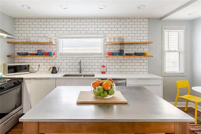 2322 Holly Street, Kansas City, MO 64108