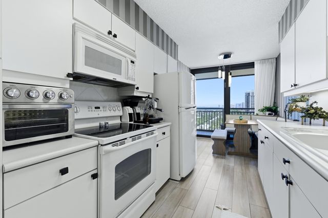 3400 N Ocean Drive 1207, Riviera Beach, FL 33404