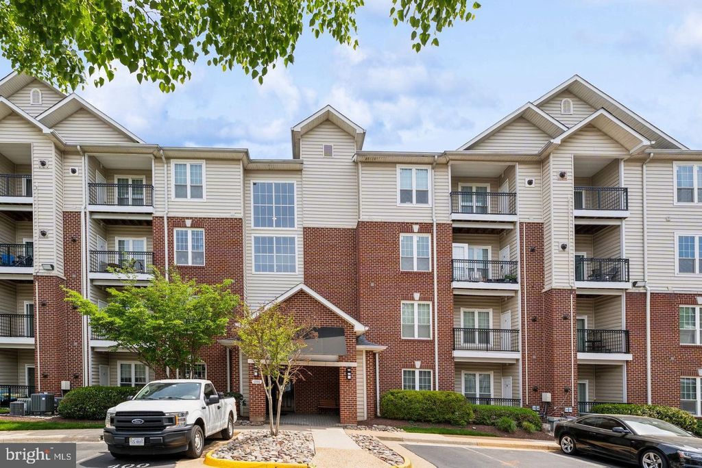 1591 SPRING GATE DR #3311, Mclean, VA 22102