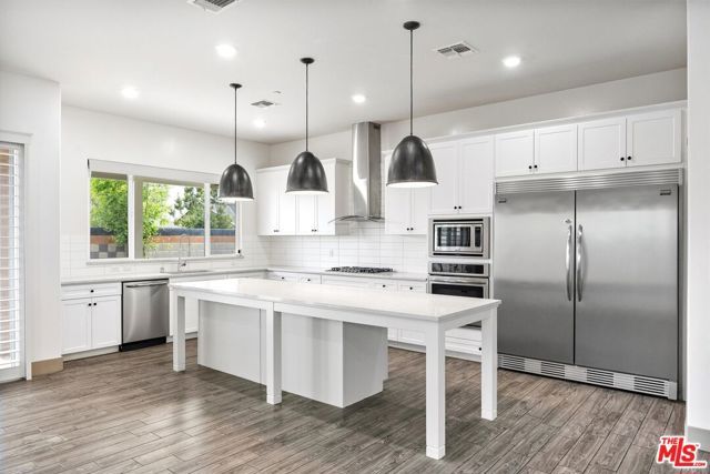 9223 Manor Glen Lane, Shafter, CA 93263