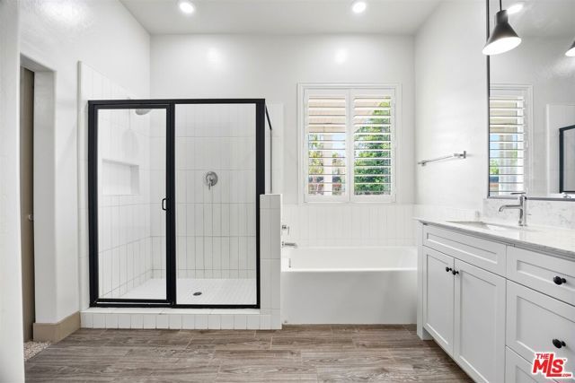 9223 Manor Glen Lane, Shafter, CA 93263