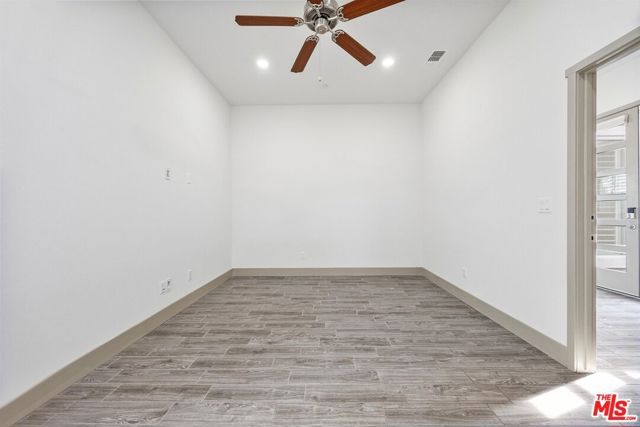 9223 Manor Glen Lane, Shafter, CA 93263