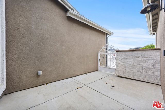 9223 Manor Glen Lane, Shafter, CA 93263