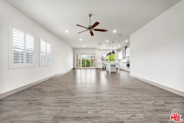 9223 Manor Glen Lane, Shafter, CA 93263