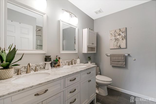 208 Cypress Lane, East Brunswick, NJ 08816