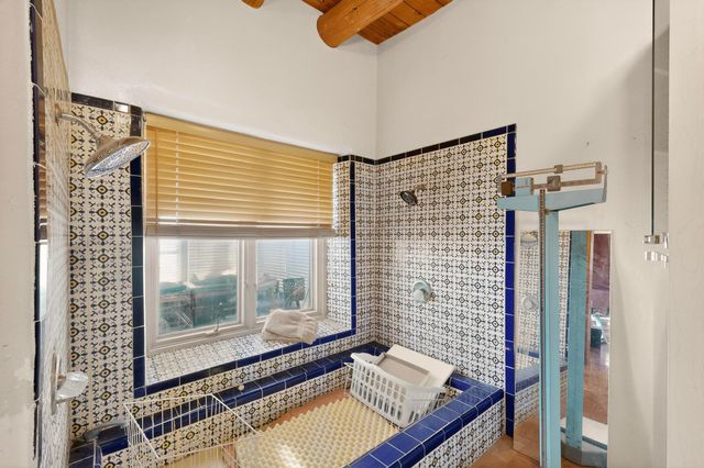 393 Chimaja Road, Corrales, NM 87048