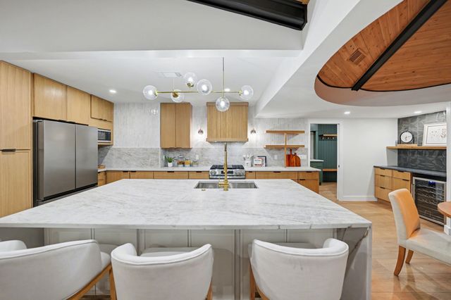 7115 Cosgrove Drive, Dallas, TX 75231