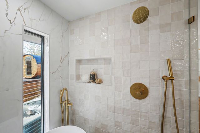 7115 Cosgrove Drive, Dallas, TX 75231